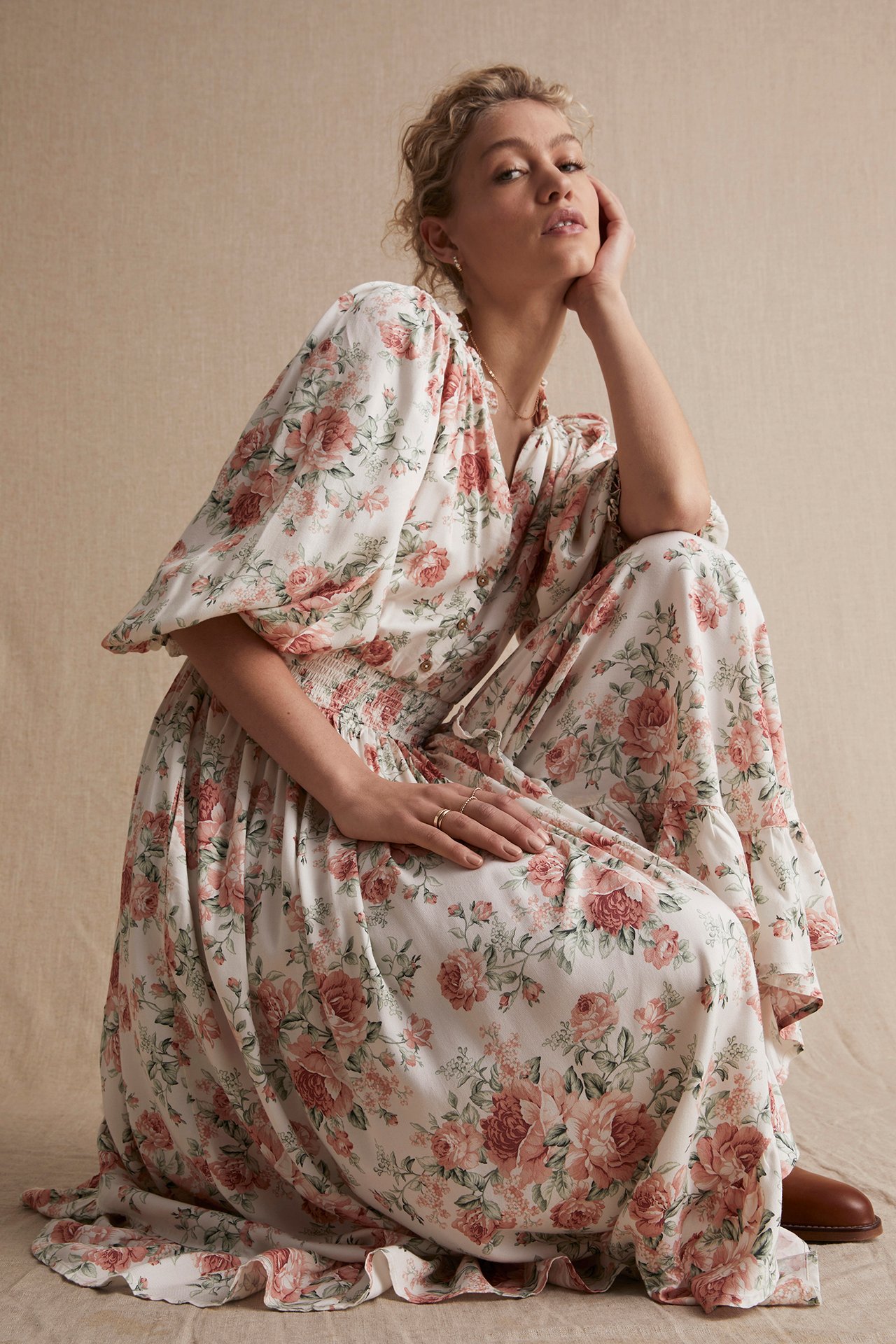 Kleid mit Rosenmuster für Damen - Naturweiß - 181 cm/Größe S - 1