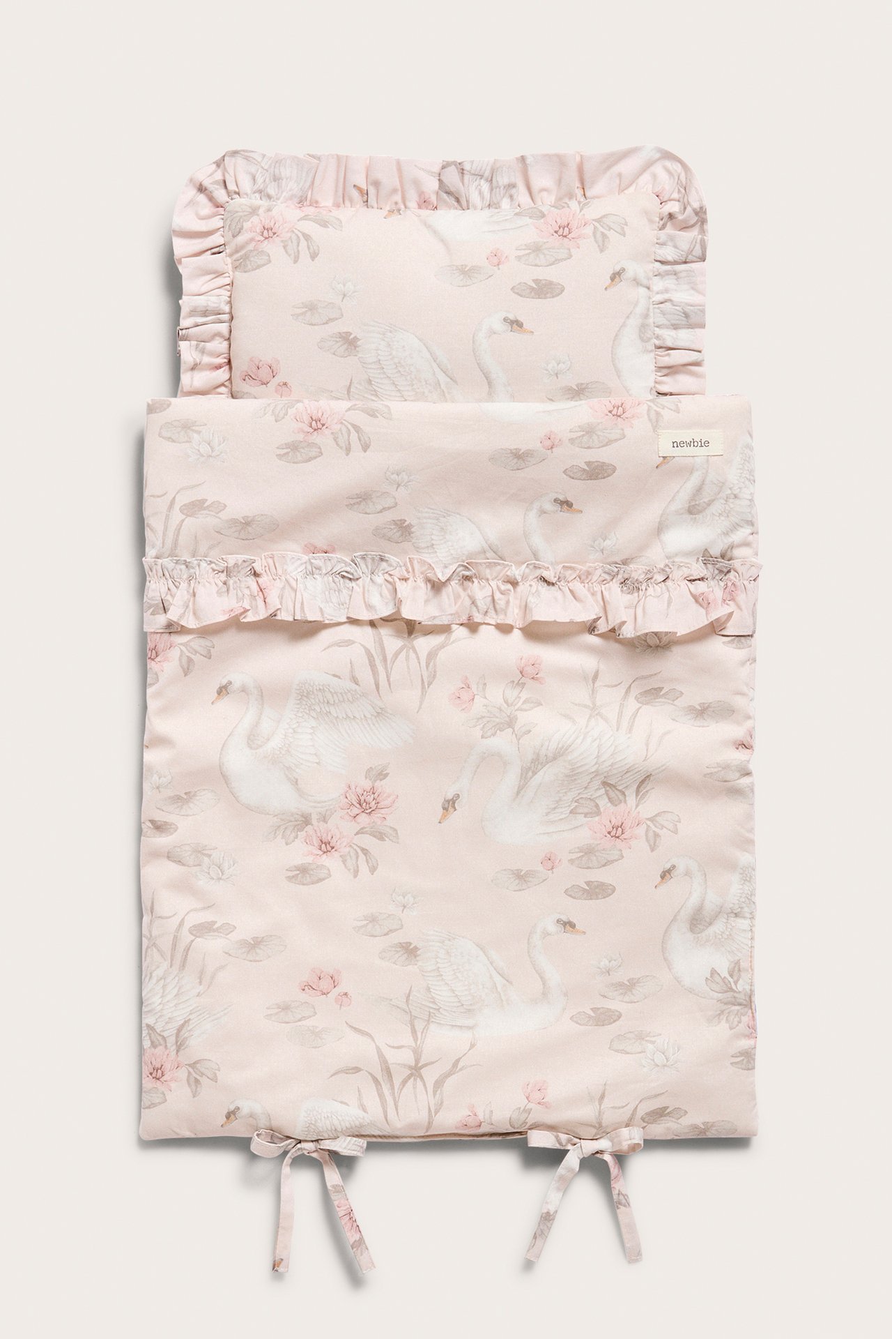 Swan lake doll bedding set