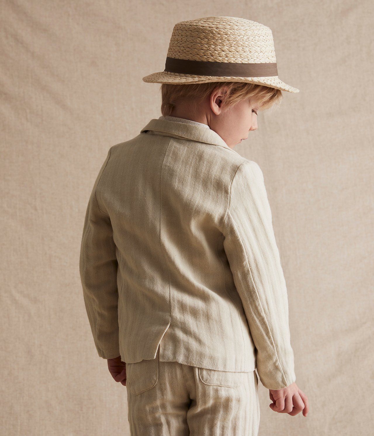 Herringbone patterned blazer