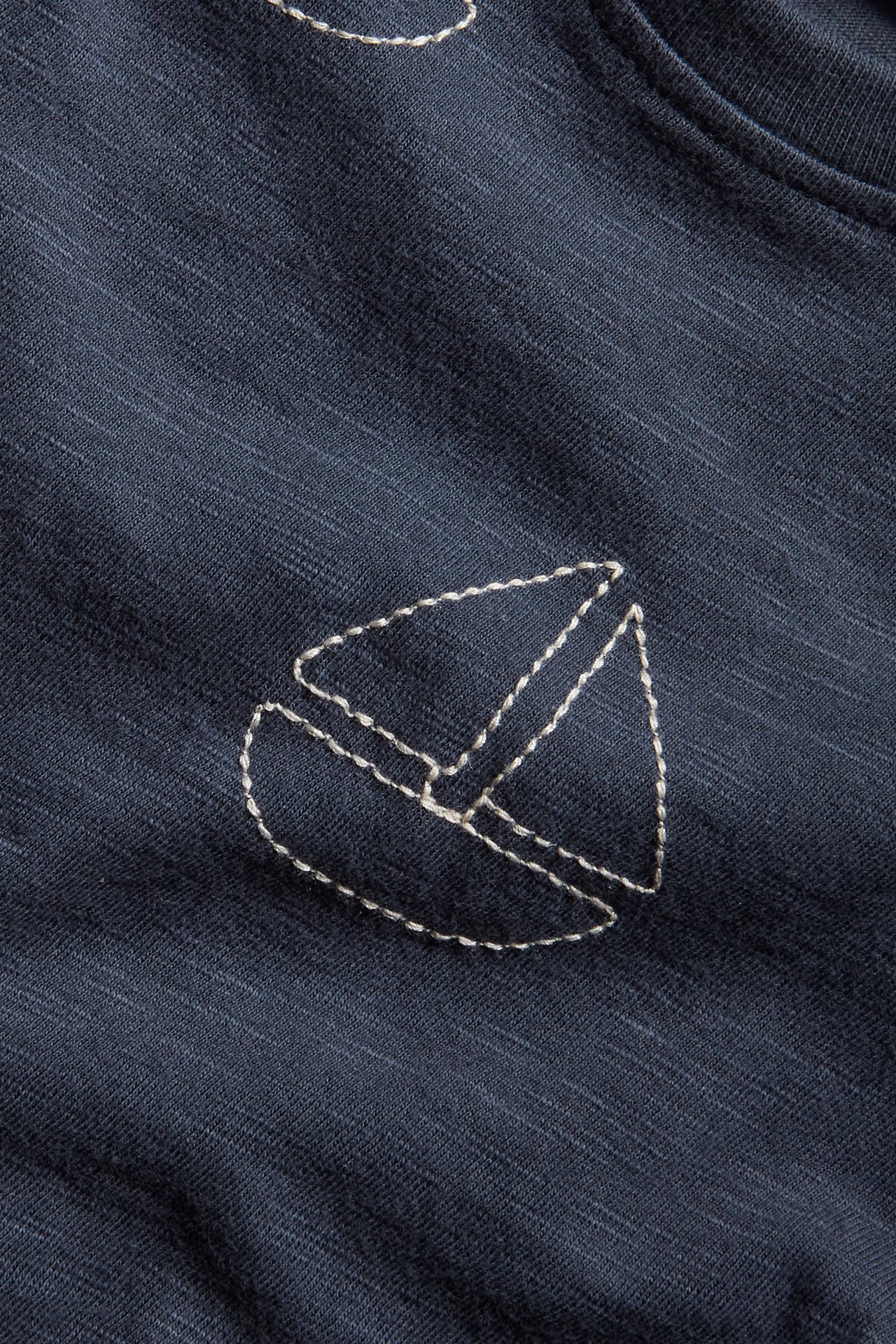 Sailboat embroidery t-shirt