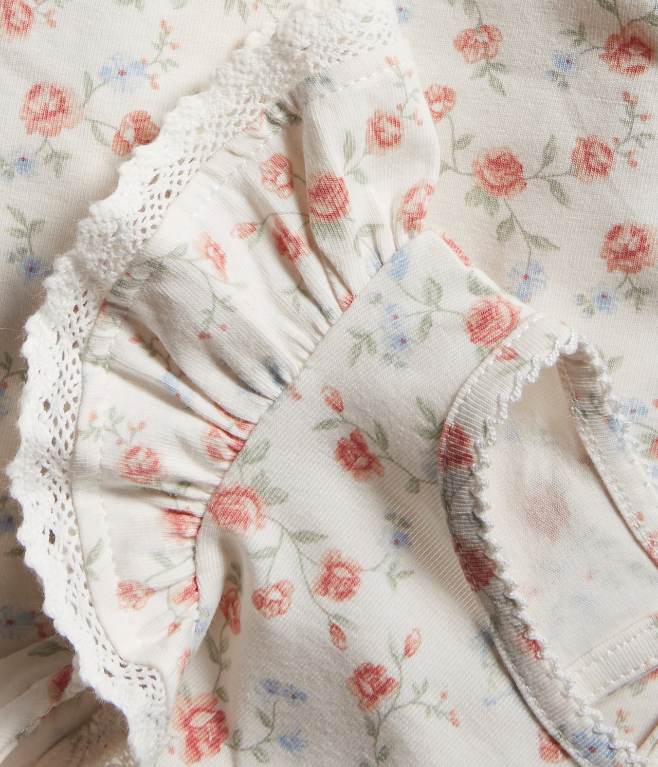 Body mit Blumenmuster und Rüschenärmeln - Naturweiß - 1
