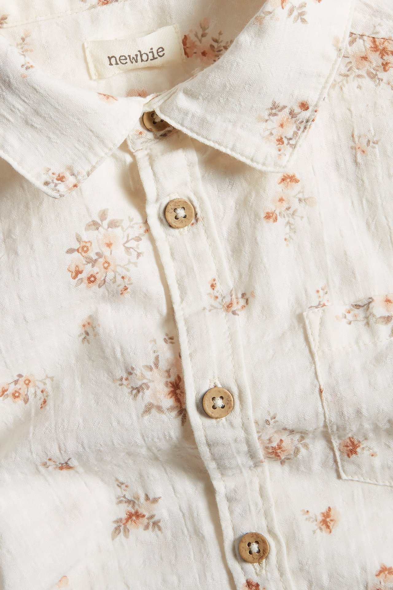 Floral woven short-sleeved shirt