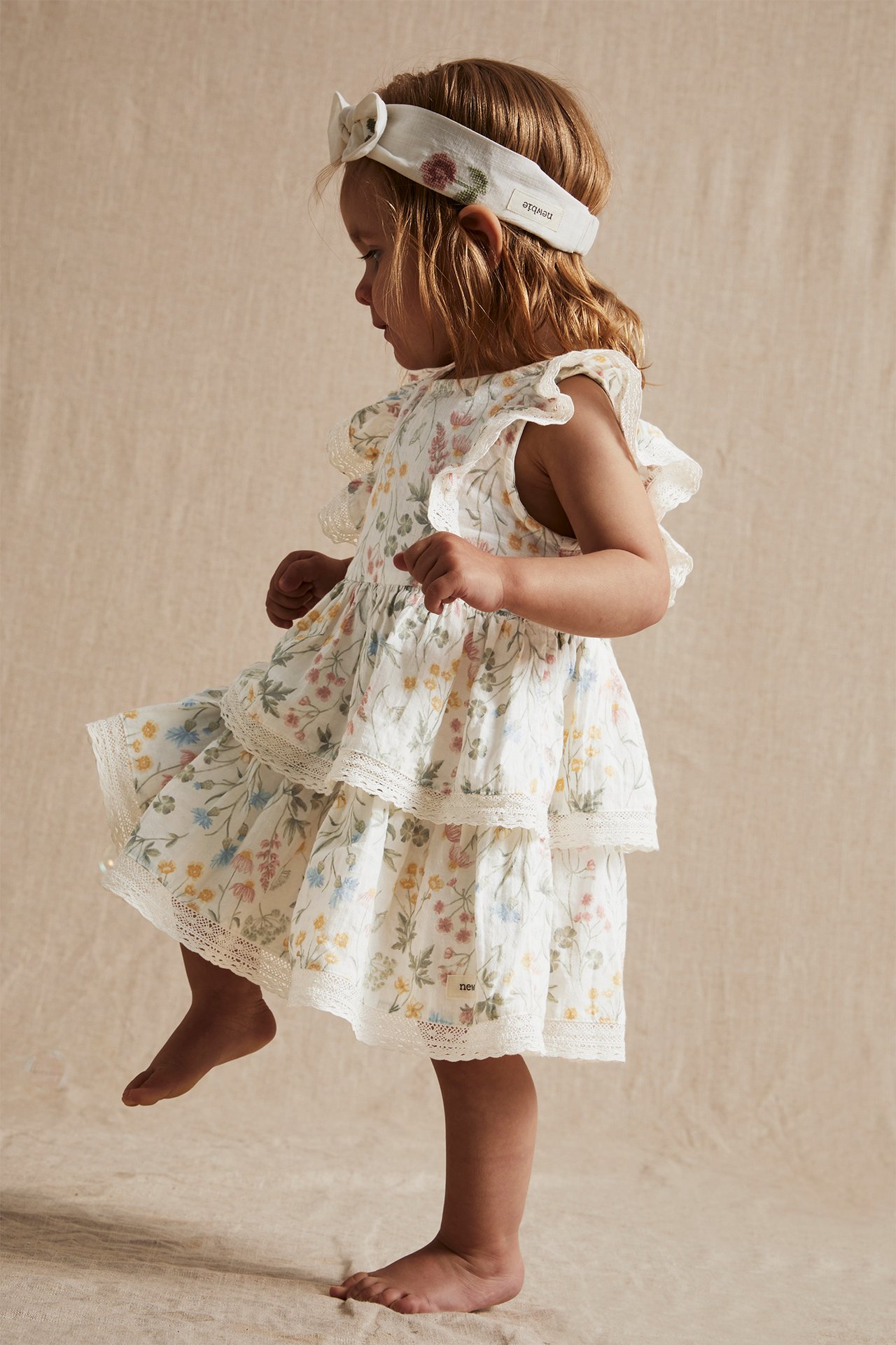 Kleid mit Wiesenblumenmuster - Naturweiß - 2