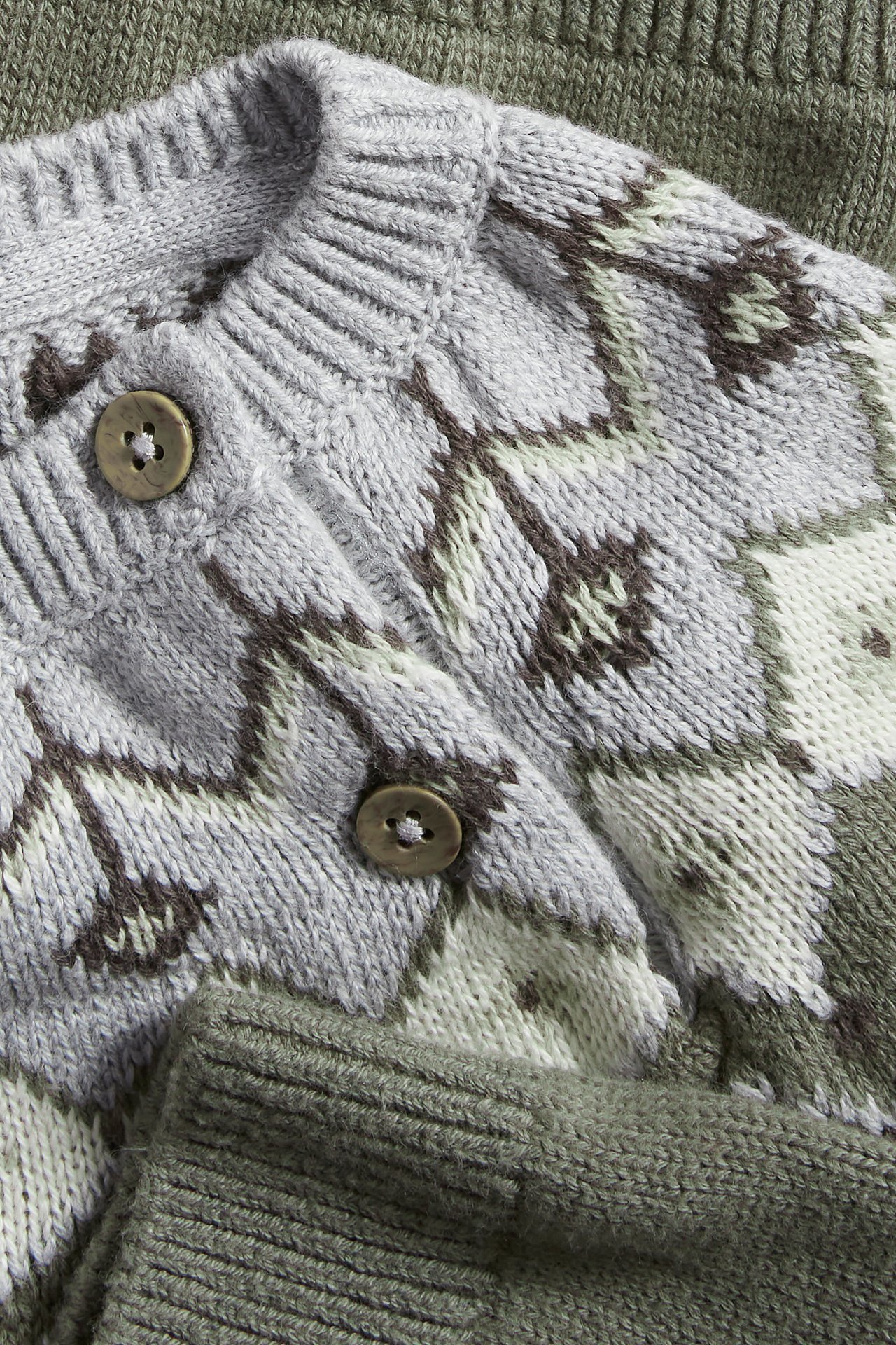 Pullover mit Jacquardmuster an der Passe - Khakigrün - 5