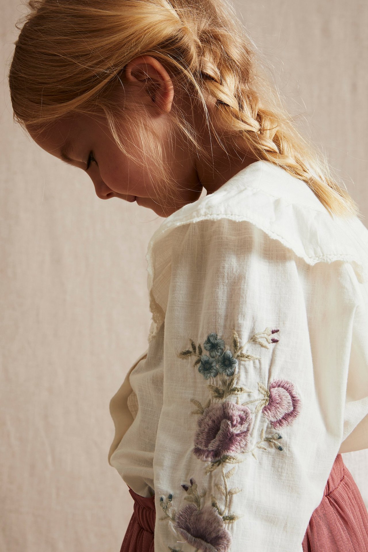 Floral embroidery blouse - Off-white - 3