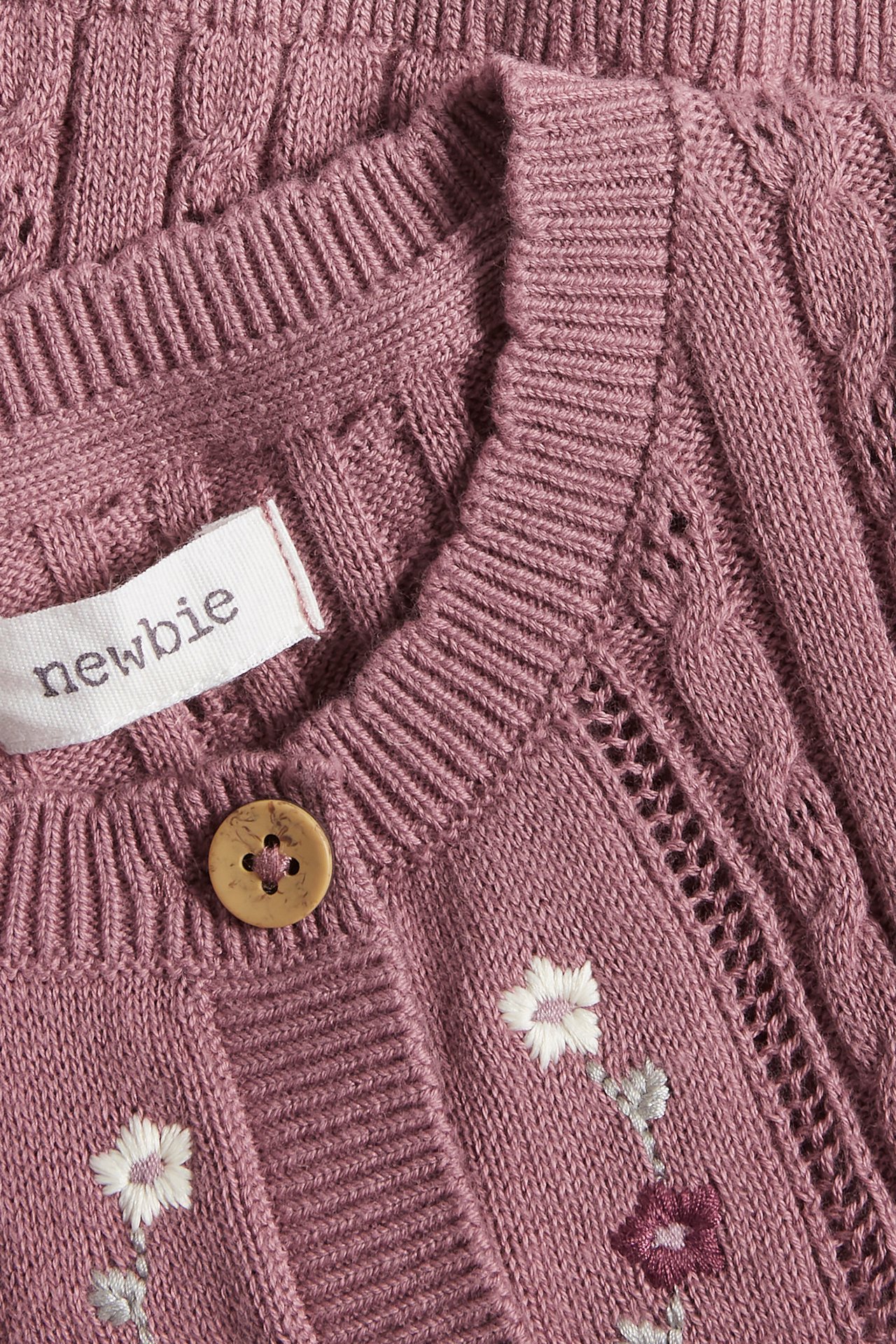Strickjacke mit Zopfmuster und Stickerei - Dunkelrosa - 3