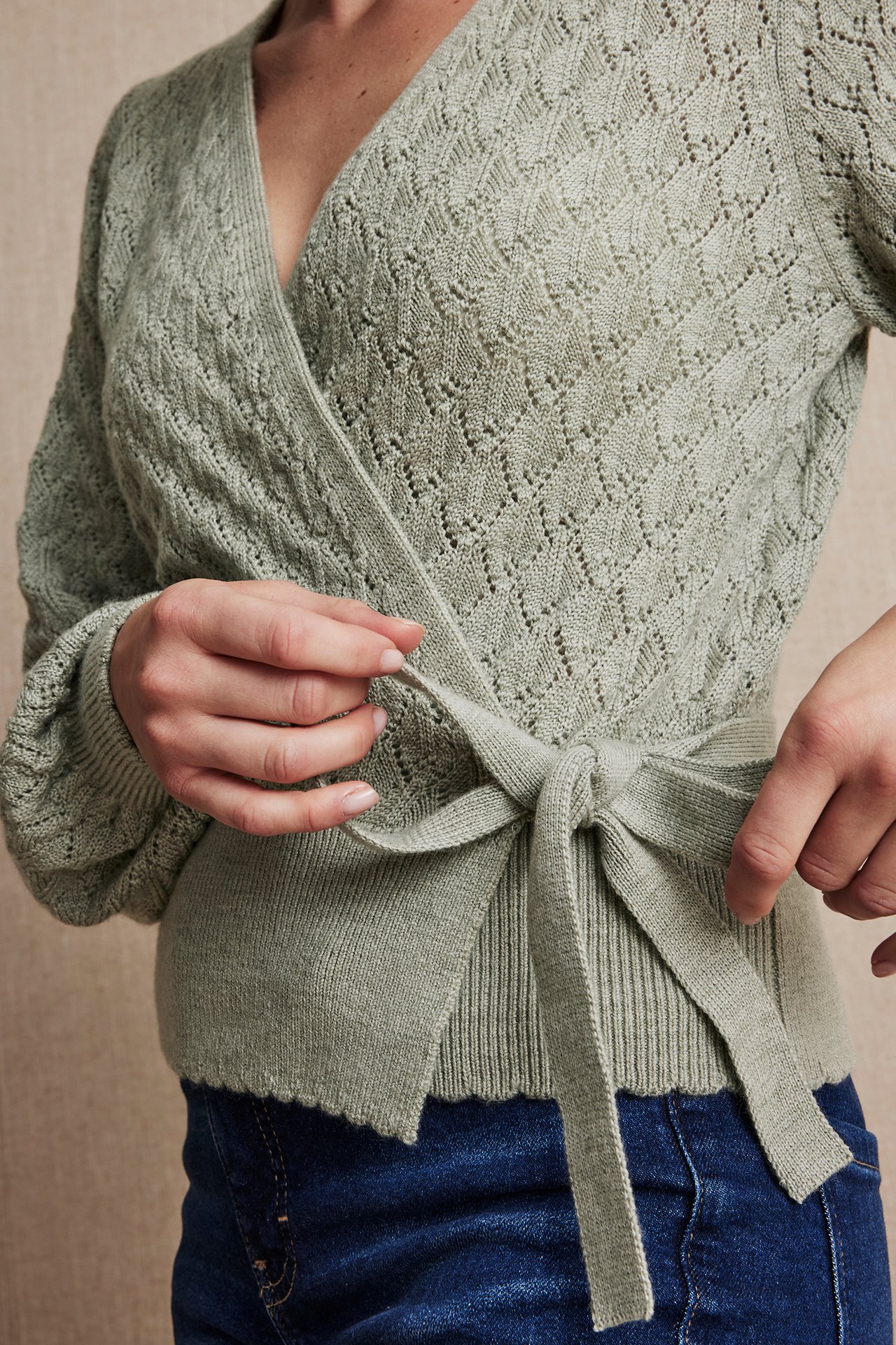 Women's wool wrap cardigan - Light green - 170cm / Storlek: S - 4