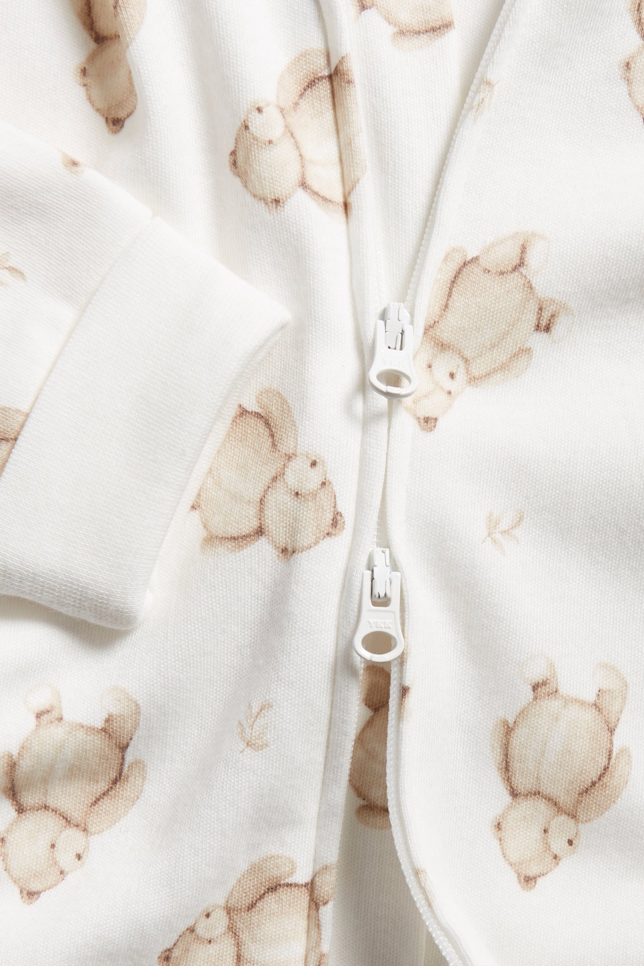 Teddy bear patterned sleepsuit