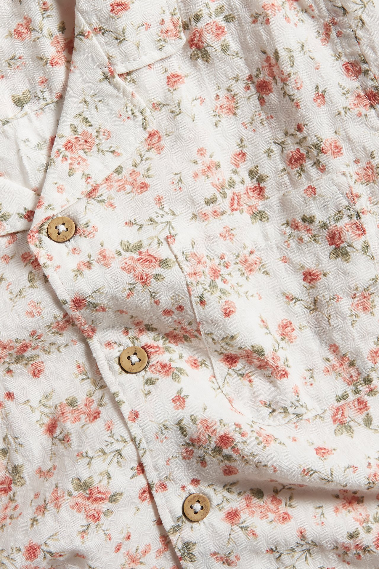 Floral short-sleeve shirt