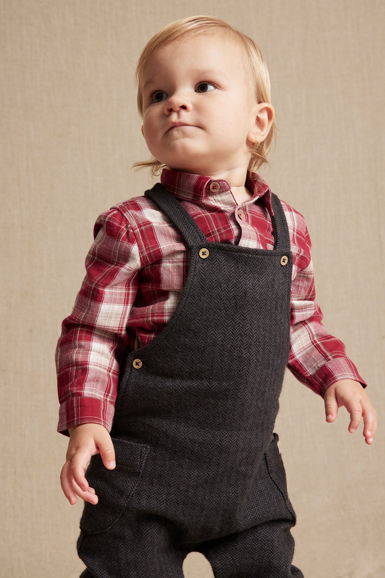 Long sleeve plaid shirt