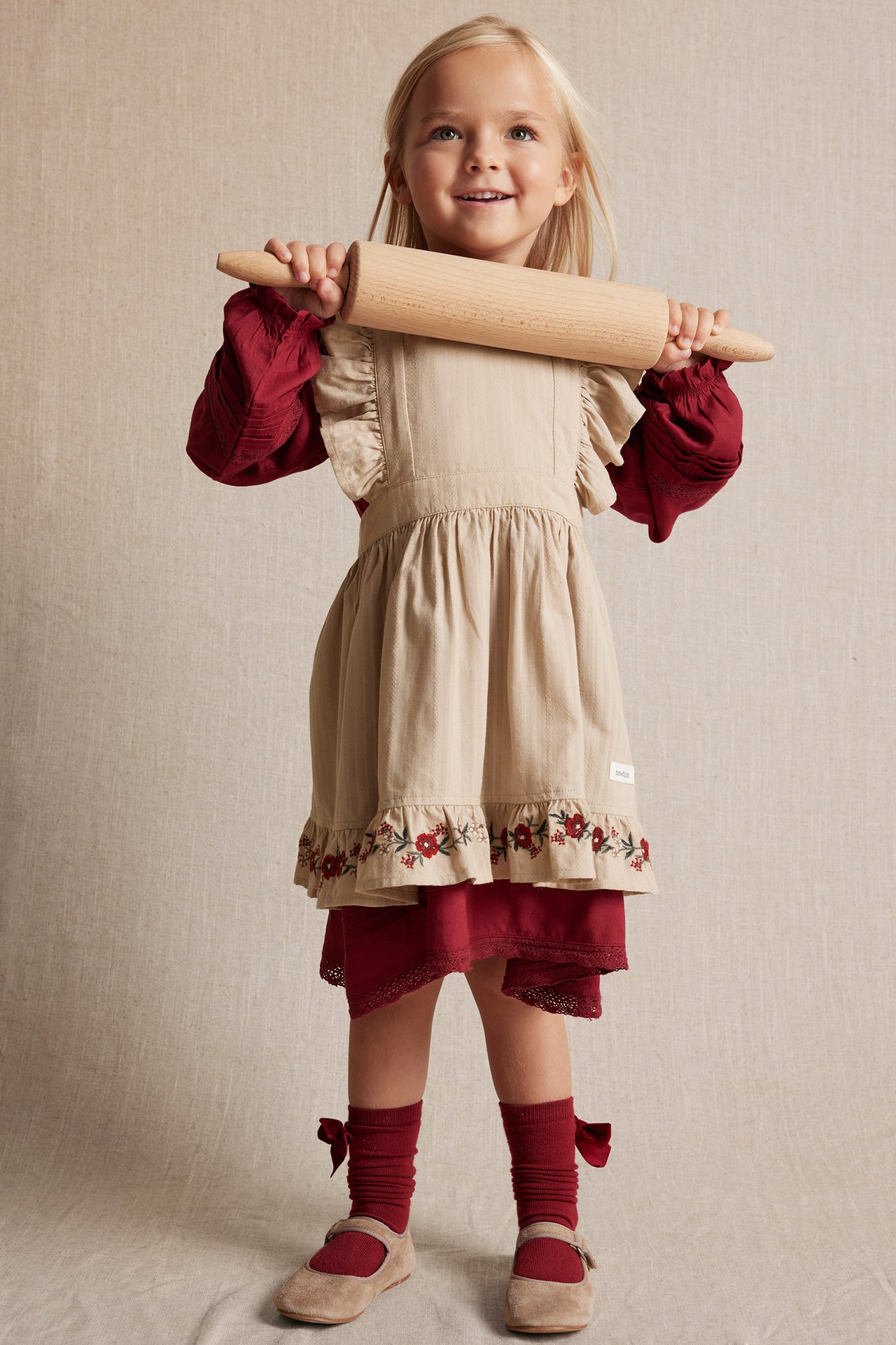 Schürze mit Stickerei - Beige - 2