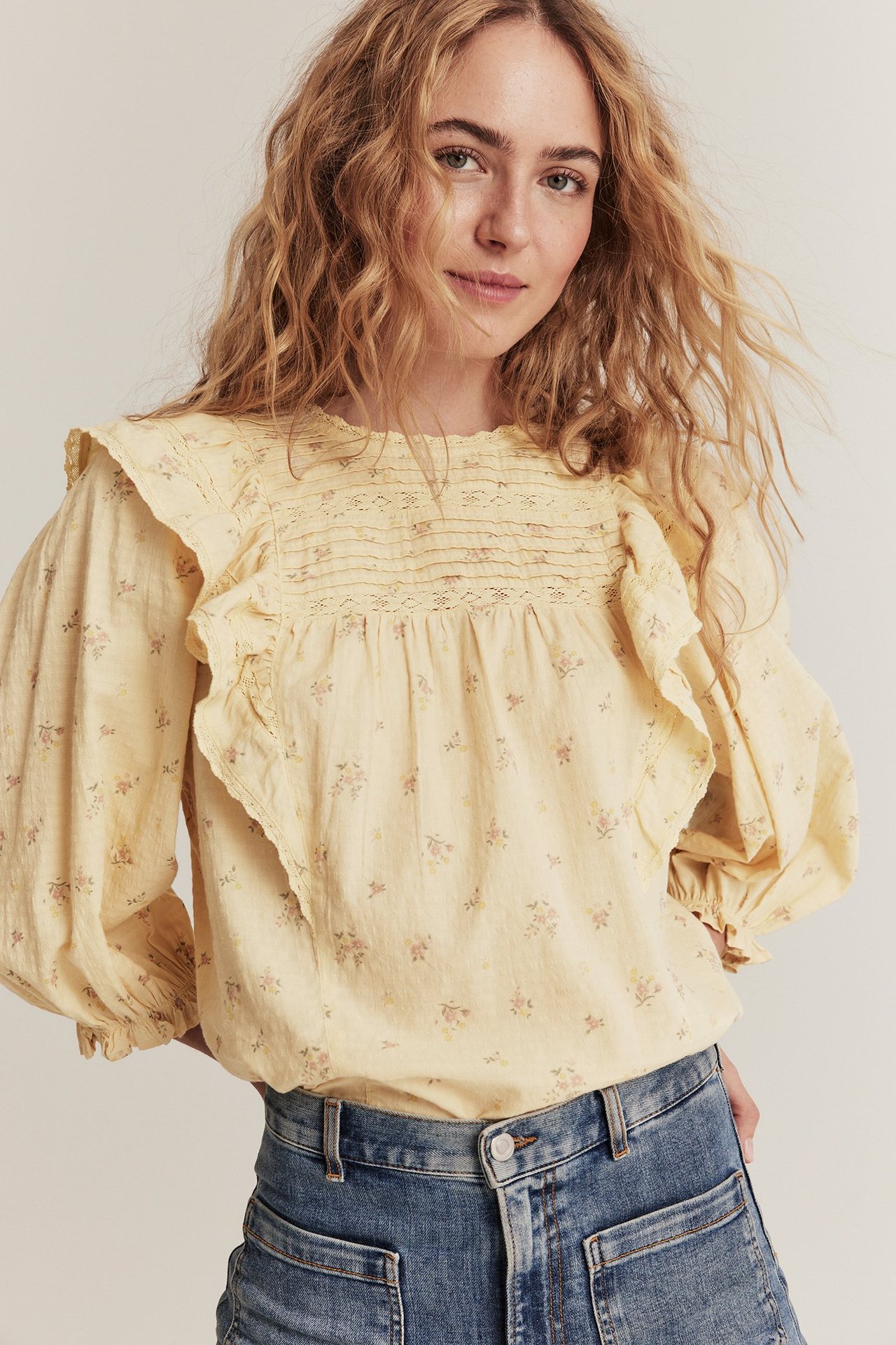 Blouse with frills, from Newbie Woman - Yellow - 180cm / Storlek: S - 1