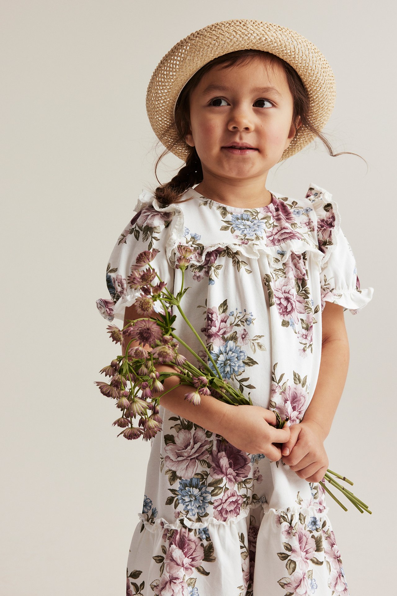 Floral dress with lace