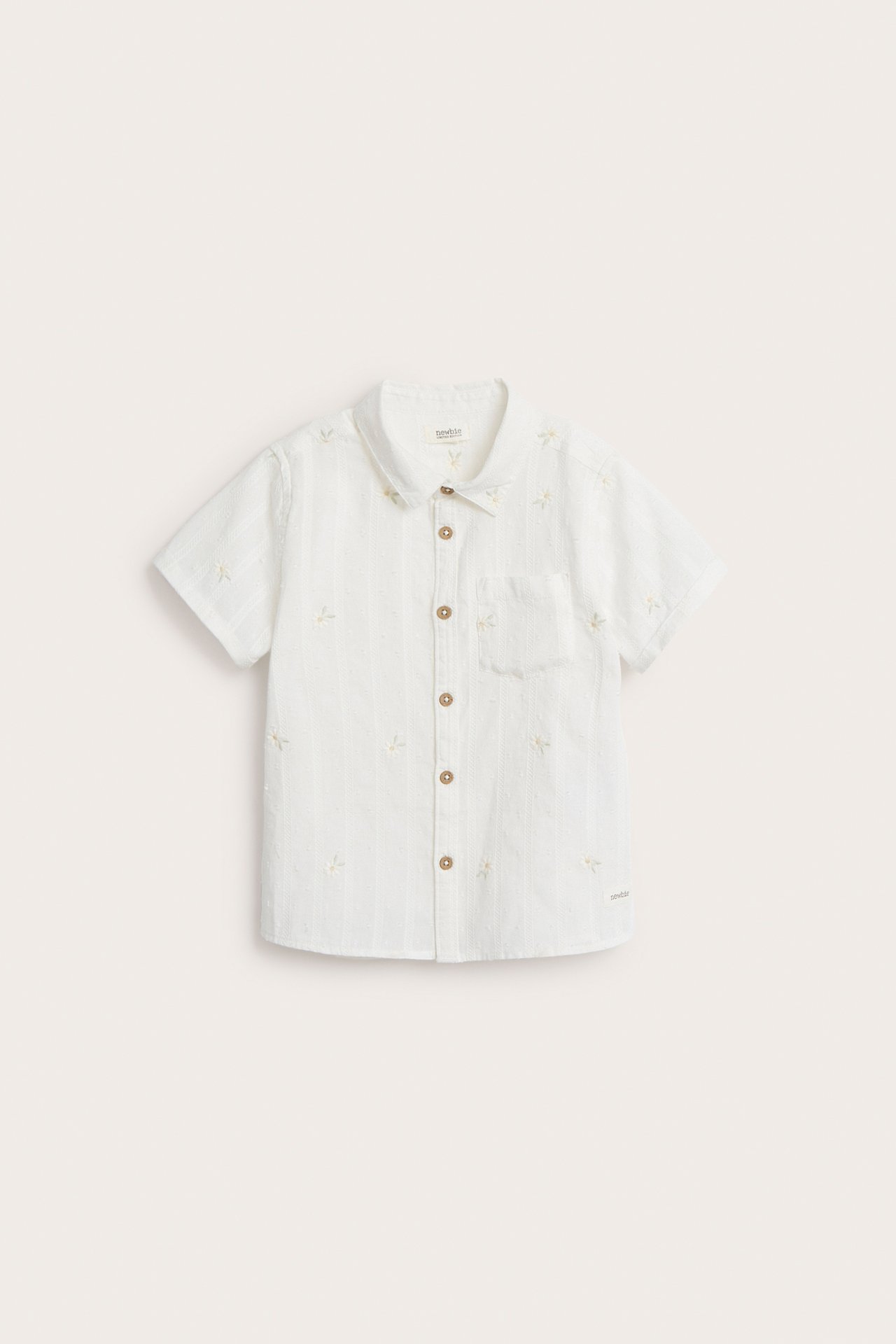 Short sleeve shirt