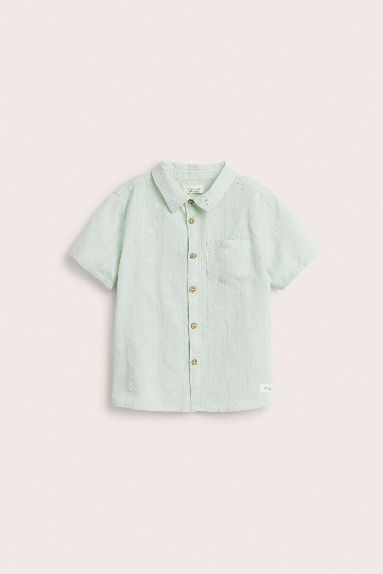 Short sleeve shirt