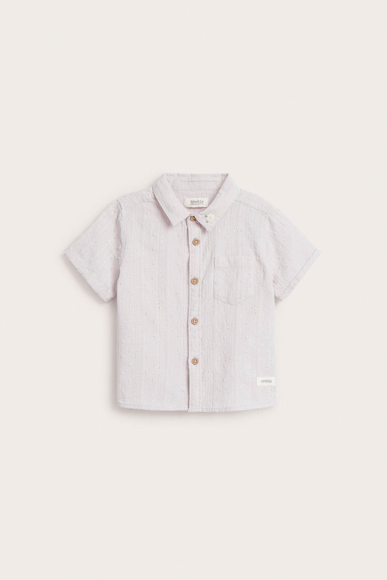 Short sleeve shirt