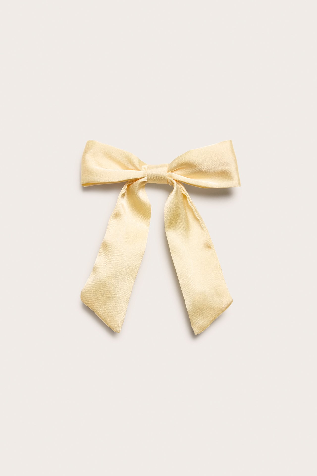 Hair clip with bow