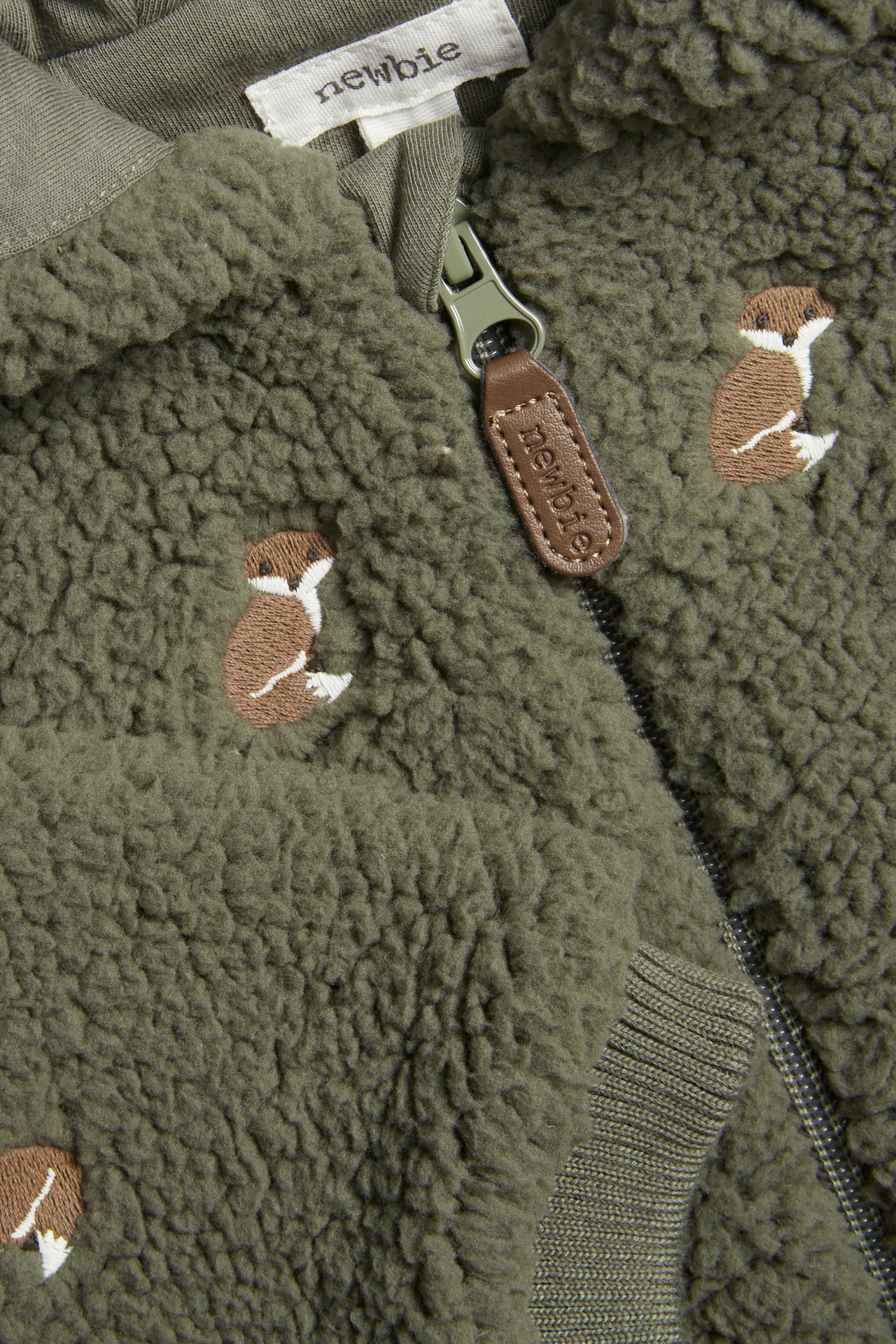 Pile jacket with fox motif