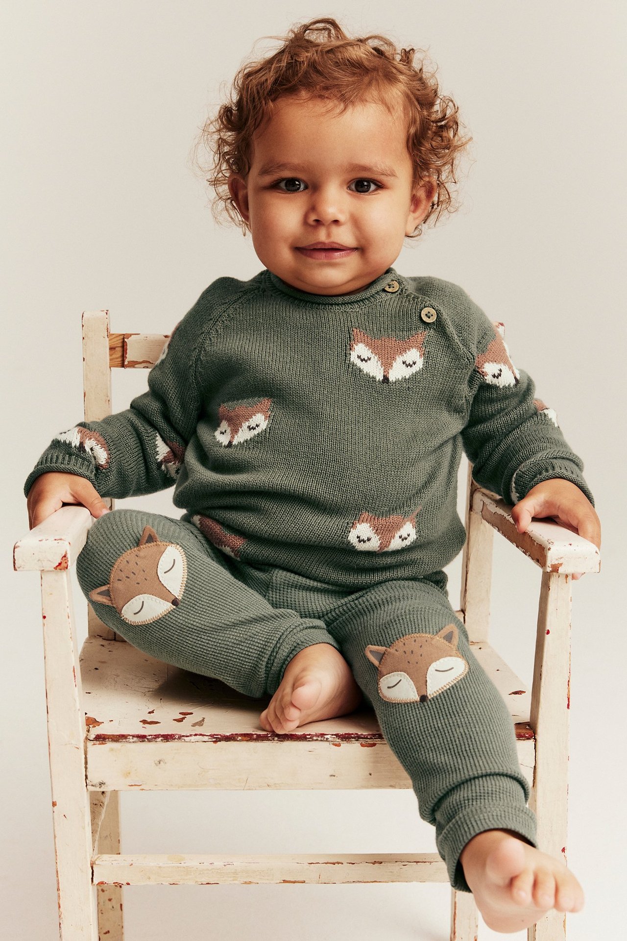 Jacquard-knit jumper