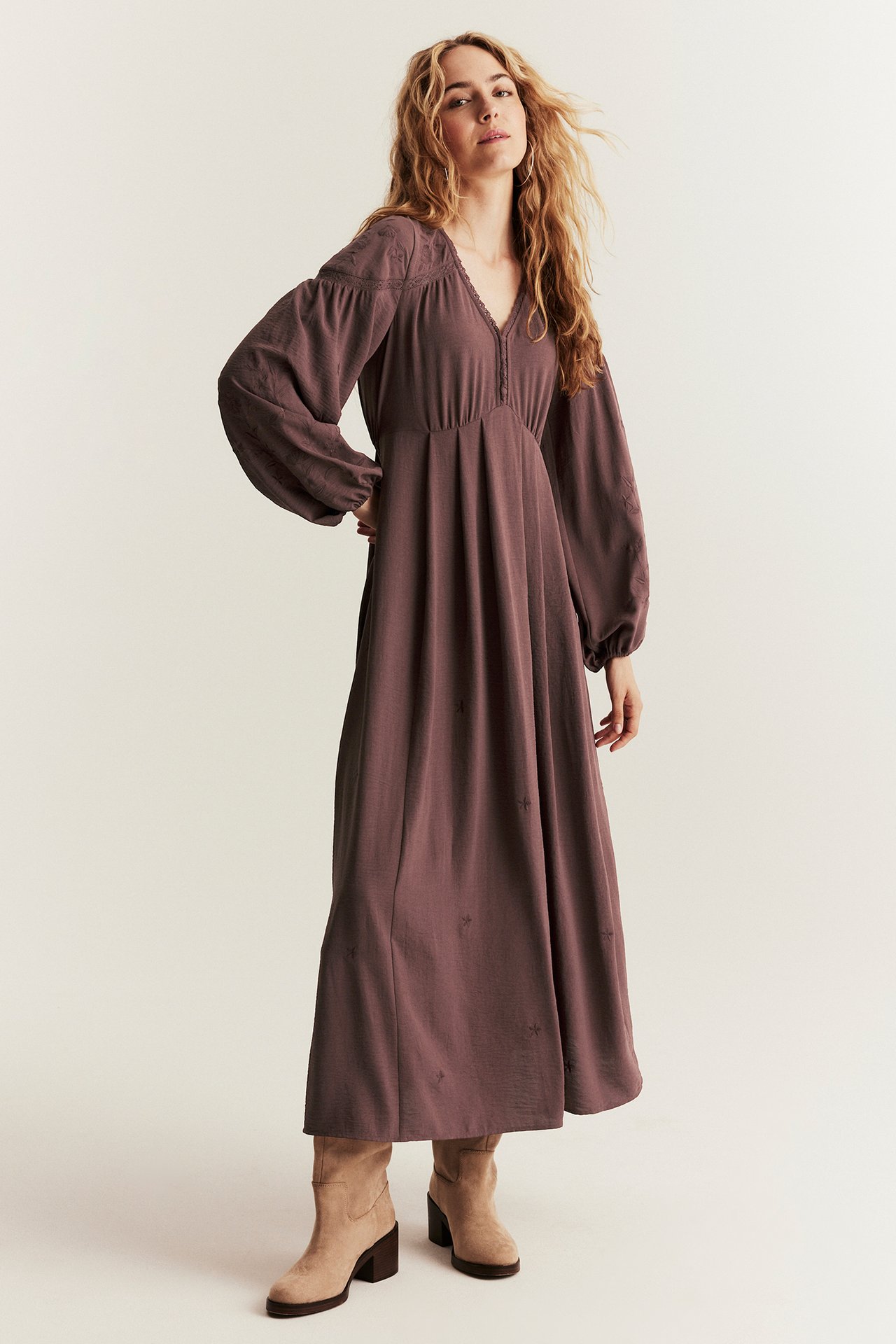Embroidered dress from Newbie Woman - Wine red - 6