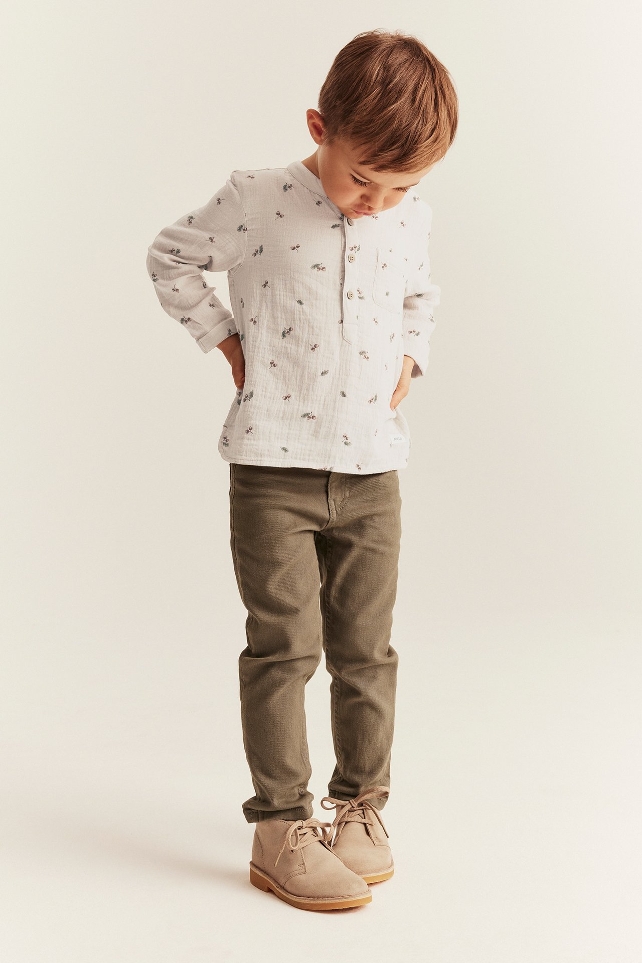 Langärmeliges Hemd aus Musselin - Beige - 3