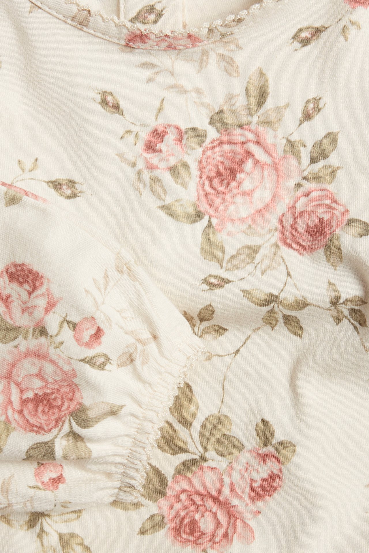 Body mit Blumen und Puffärmeln