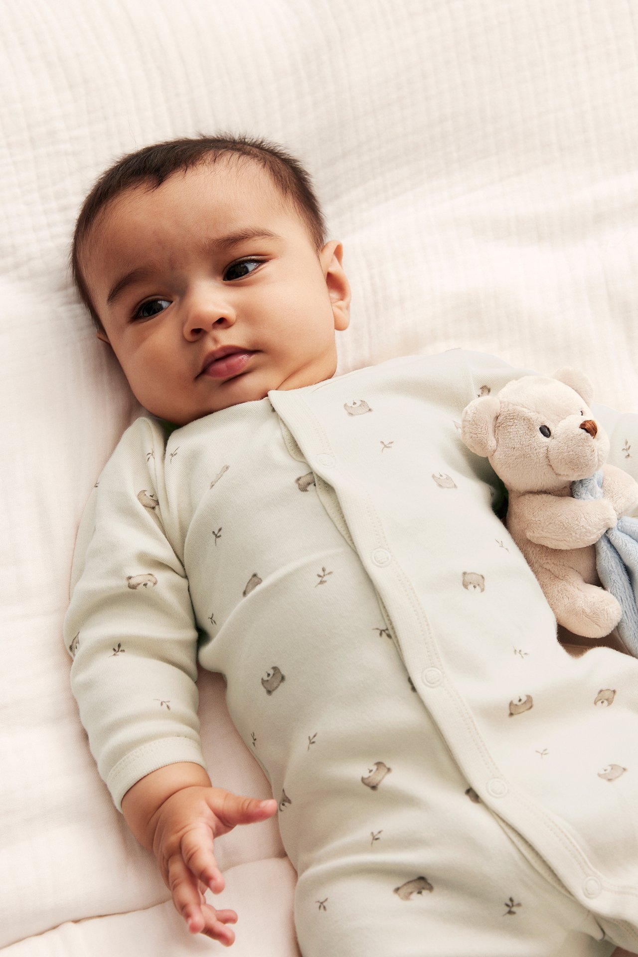 Teddy bear pattern pajamas