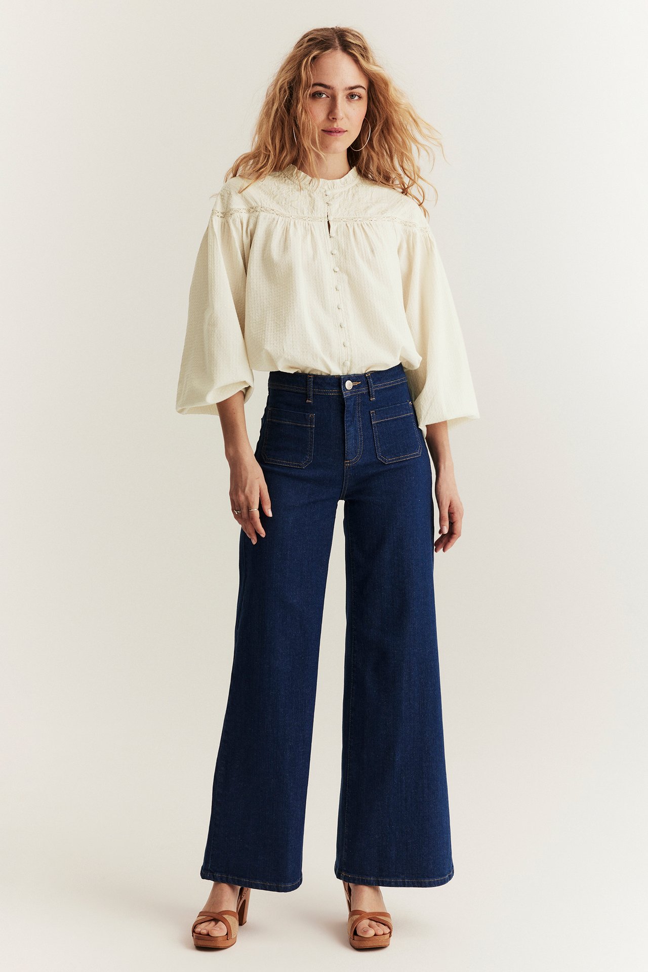 Embroidered blouse from Newbie Woman - Light beige - 180cm / Storlek: S - 4