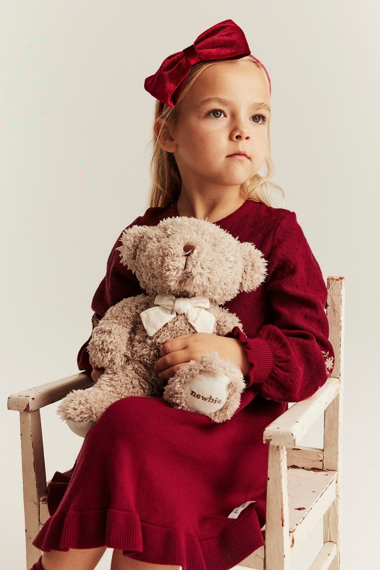 Knitted dress with ruffles