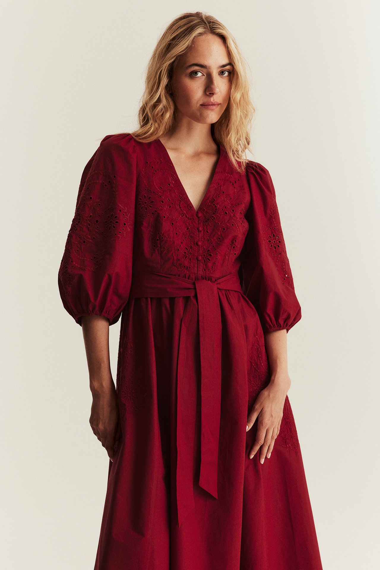 Besticktes Kleid von Newbie Woman - Rot - 180 cm/Größe S - 6