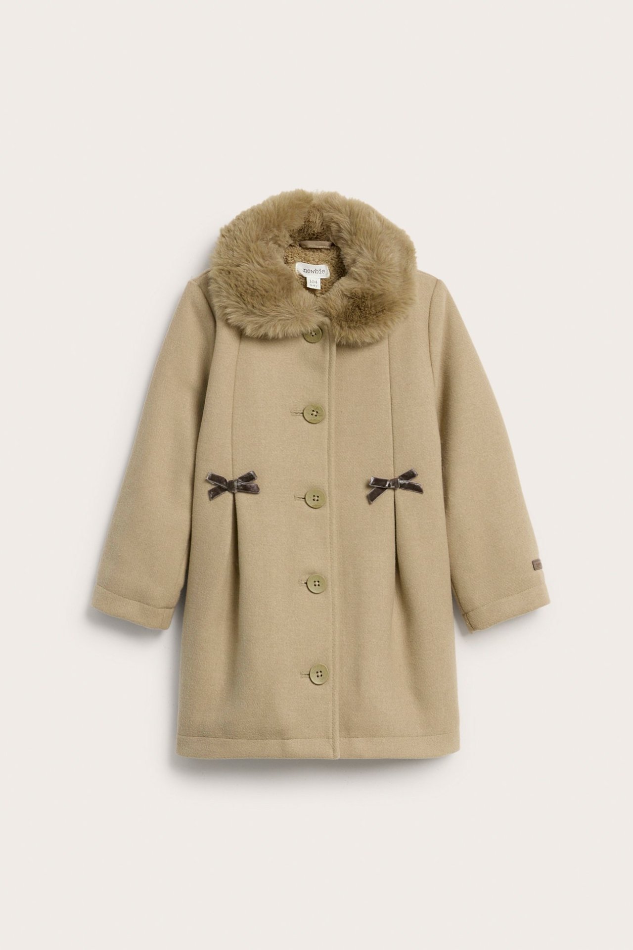 Coat with fake fur collar