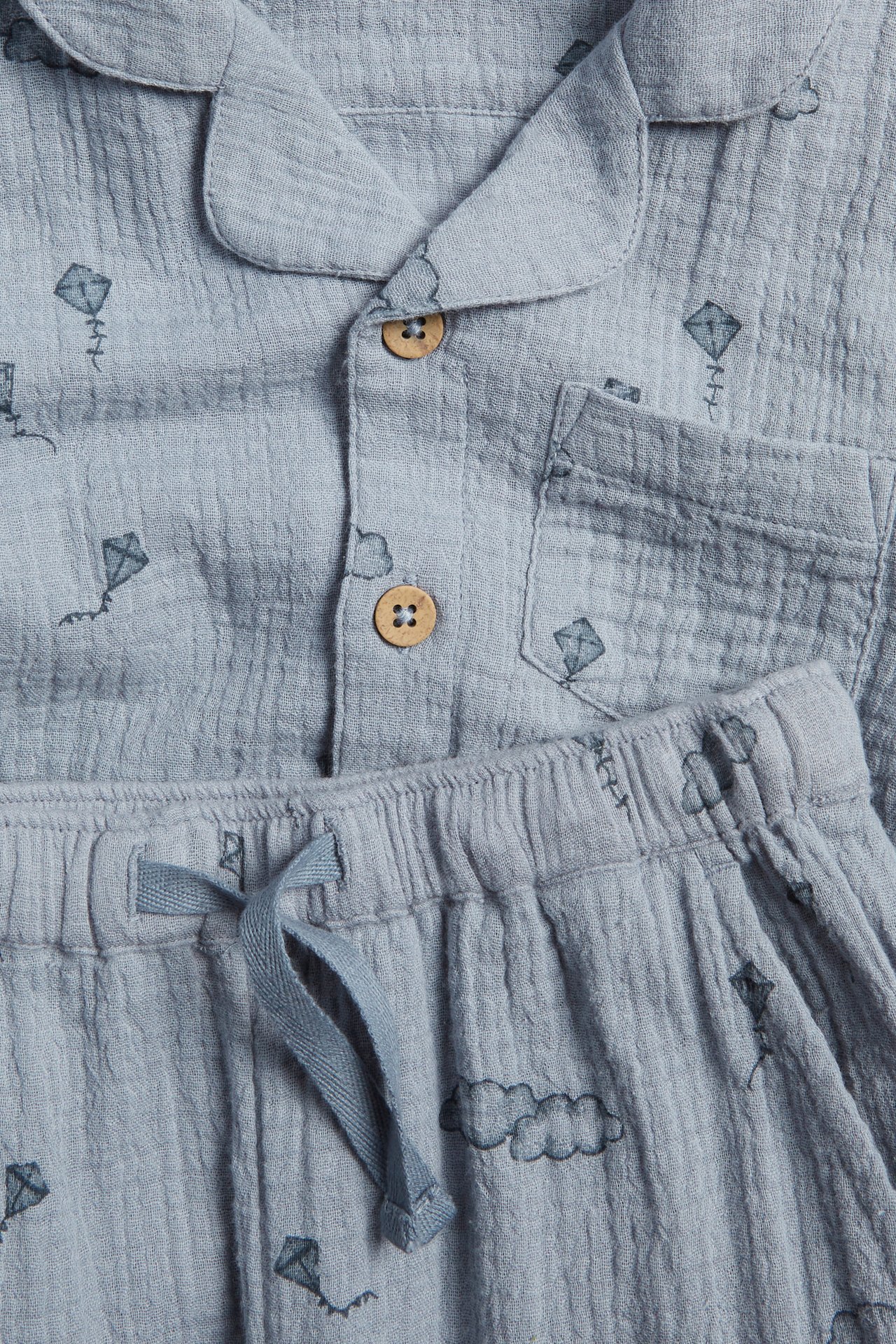 Pyjama mit Flugdrachen