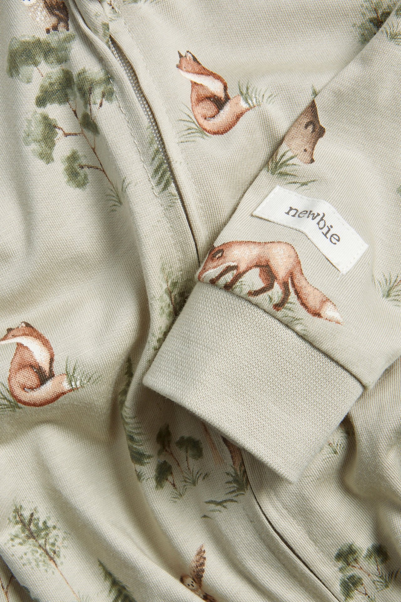 Pyjama mit Waldmuster