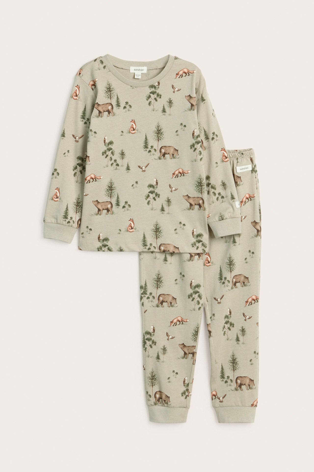 Pyjama mit Waldmuster