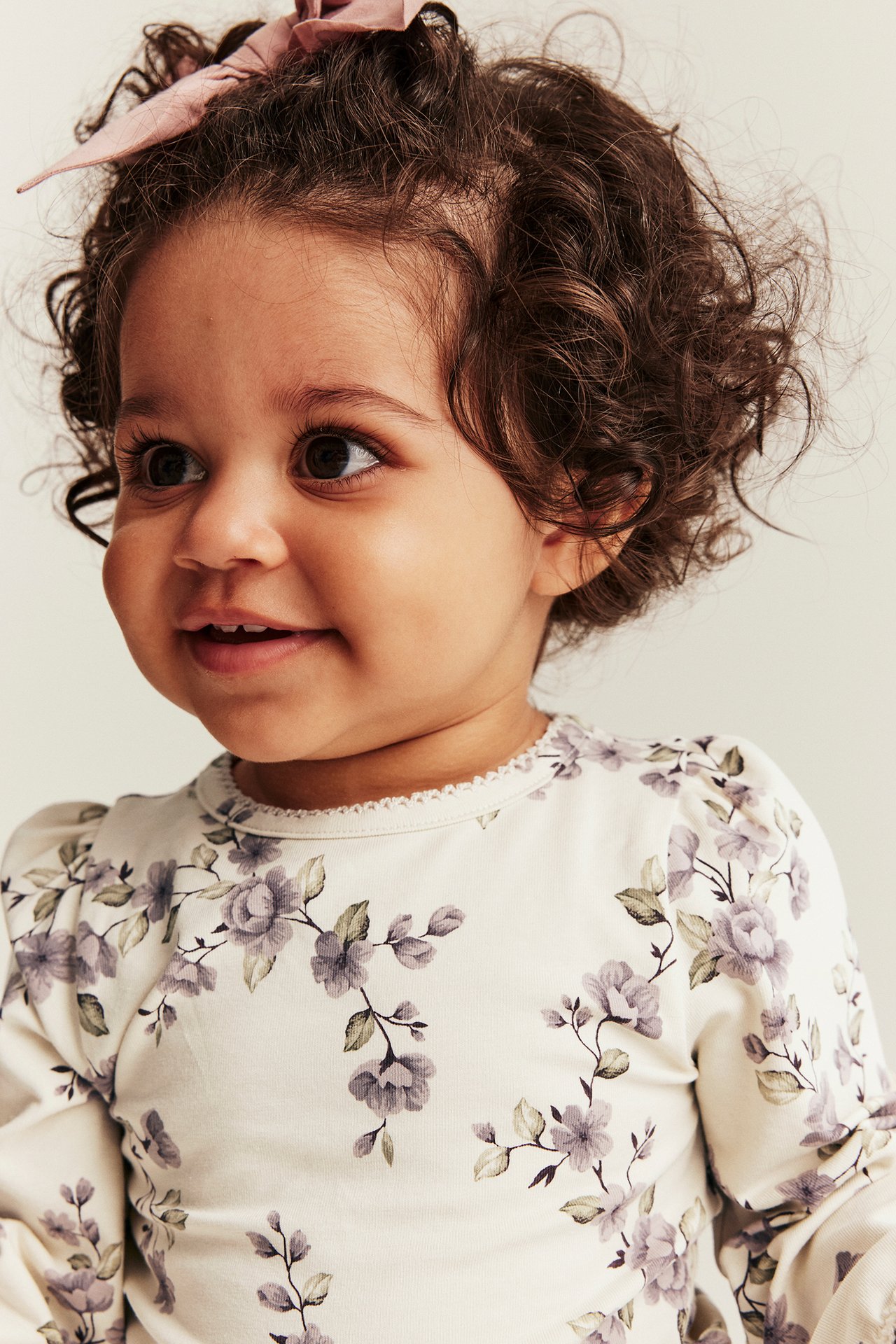 Floral body with puff sleeves