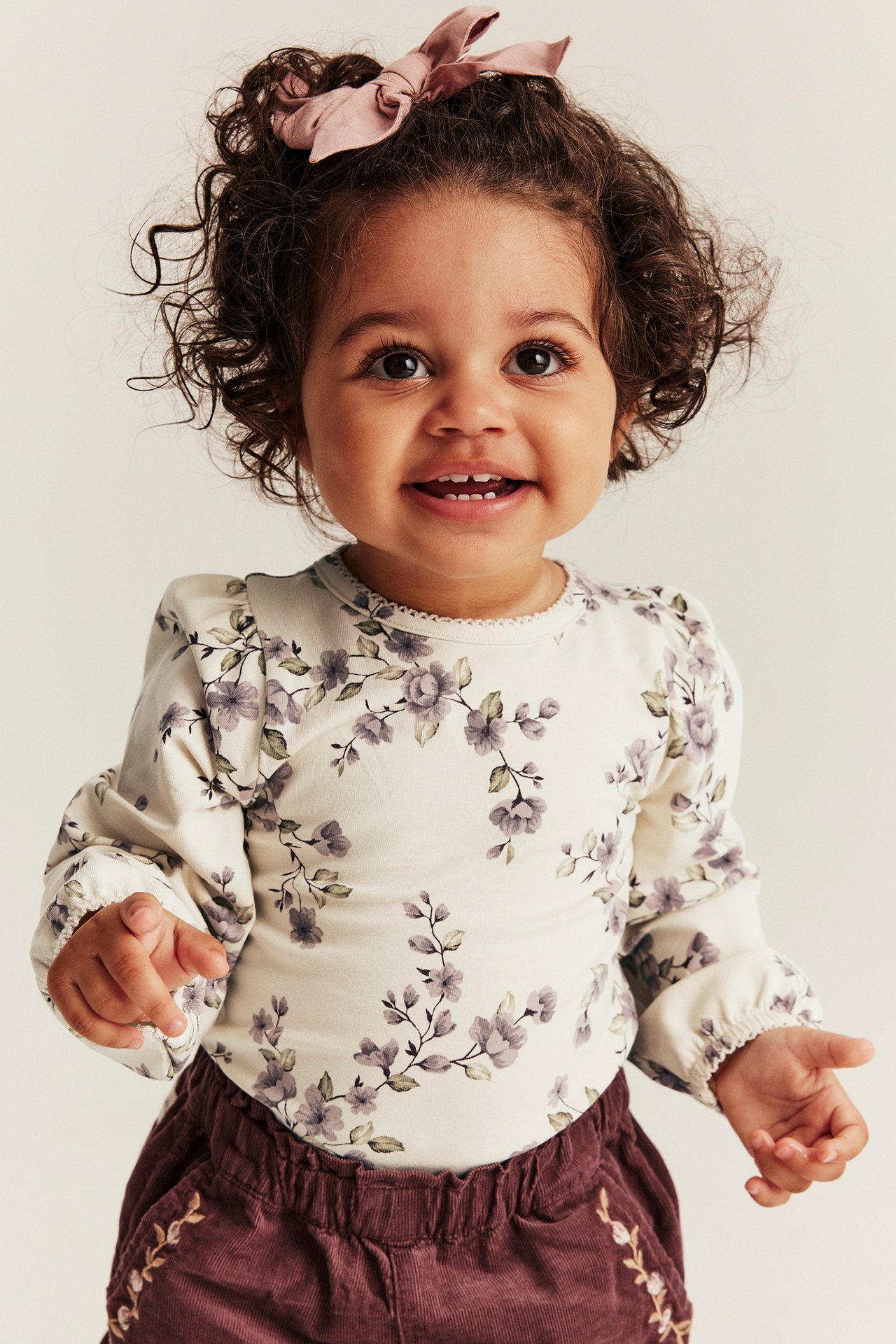 Floral body with puff sleeves