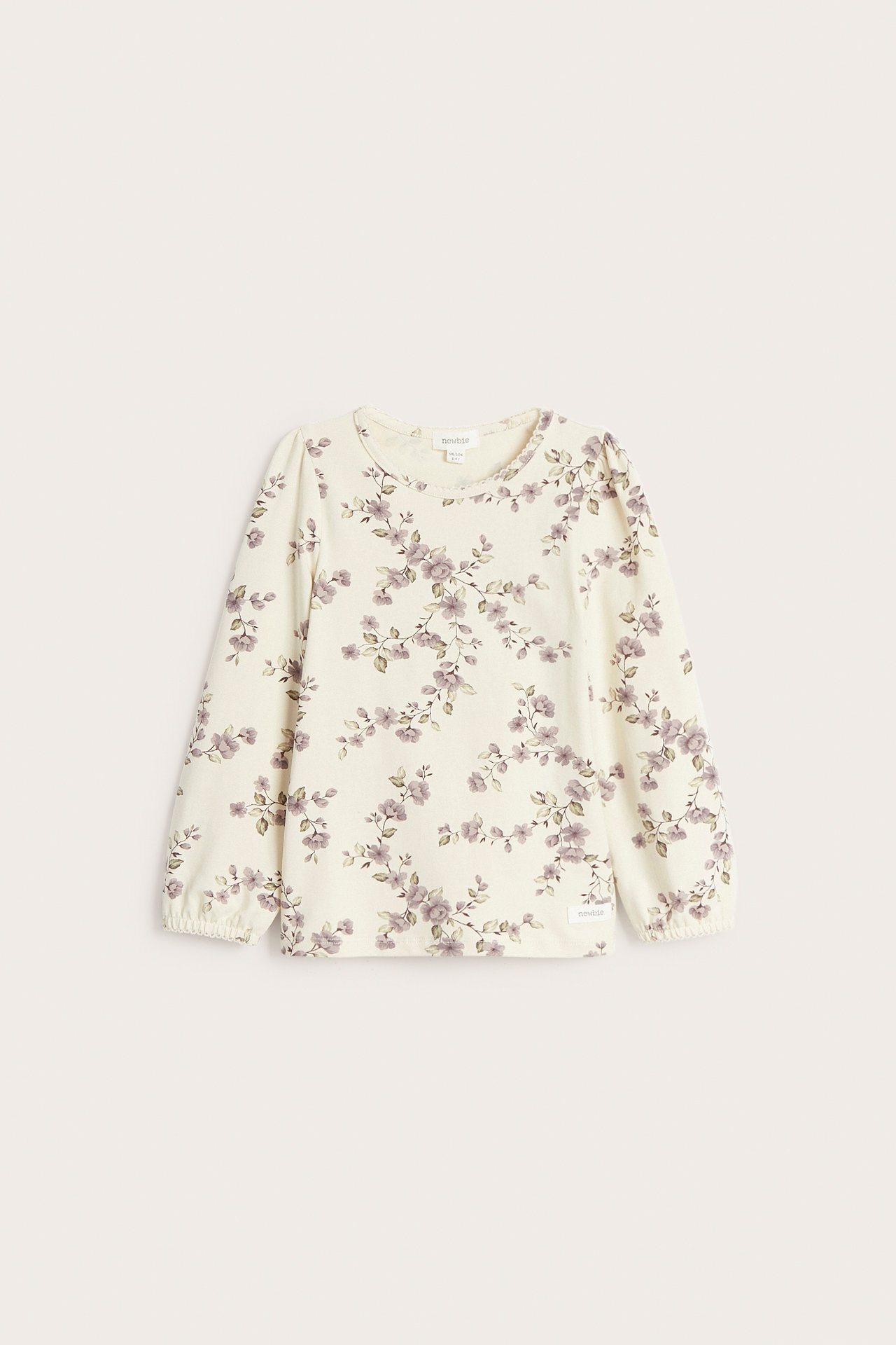 Floral top with puff sleeves