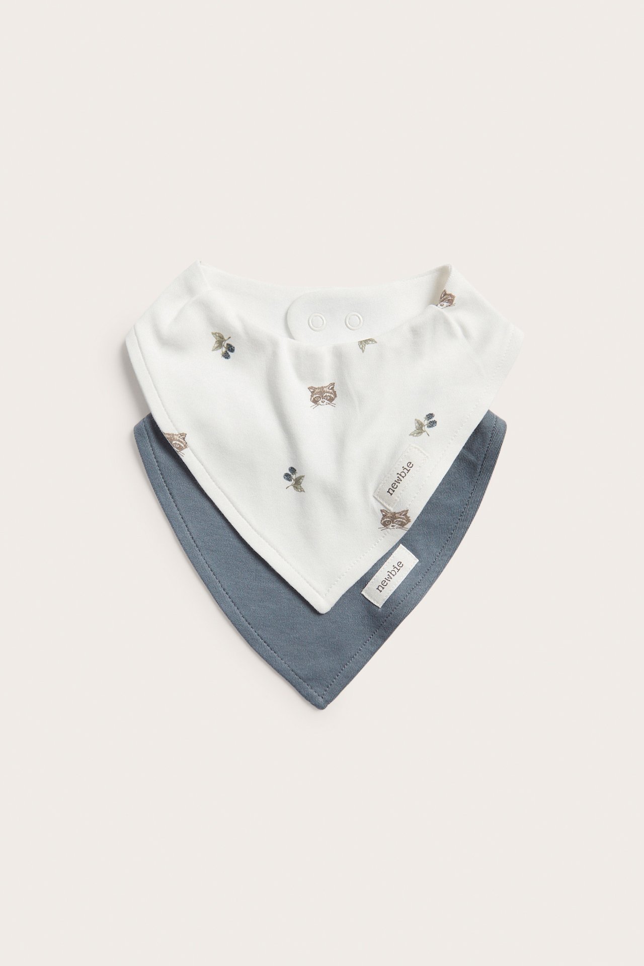 Animal motif bibs (2-pack)
