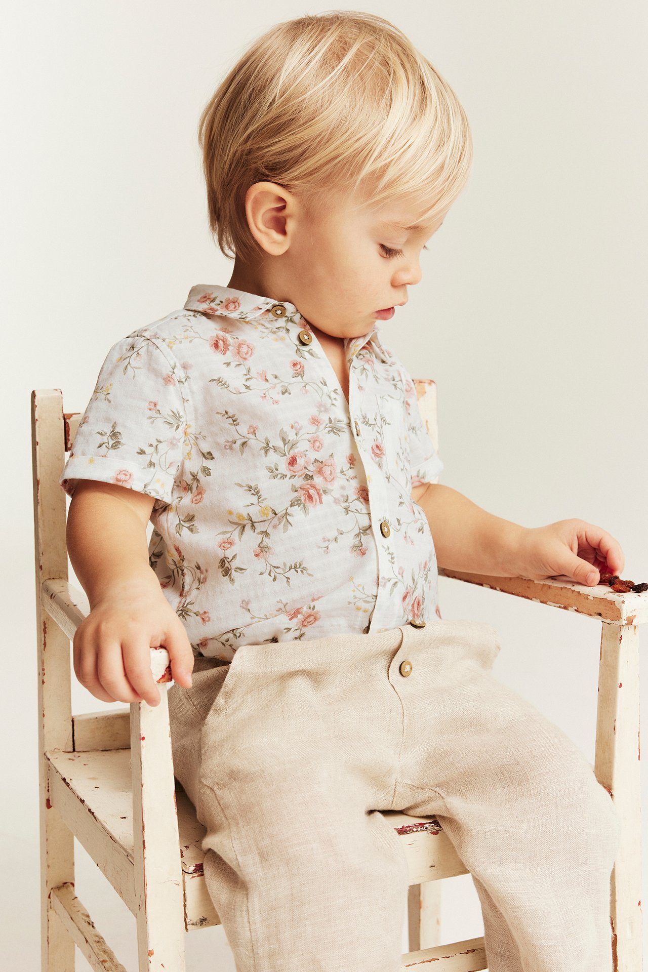 Floral short-sleeve shirt bodysuit