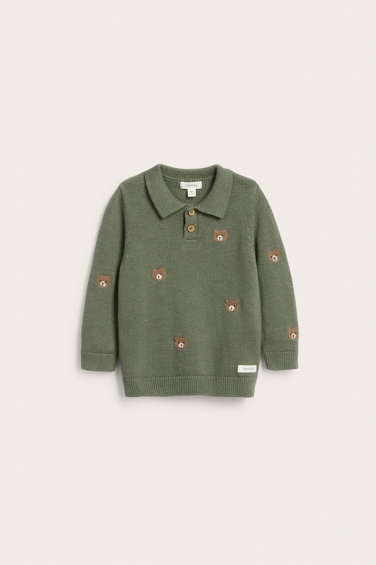 Knitted sweater with bears