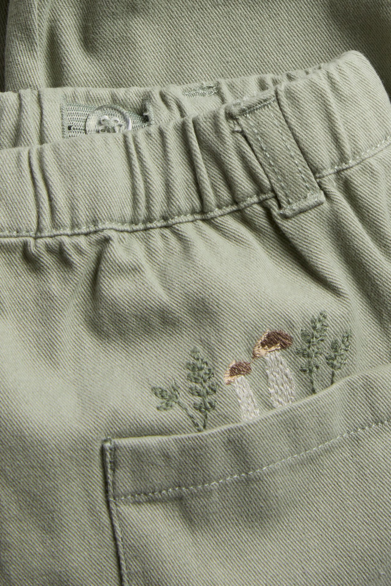 Pants with embroidery and pockets - Dark green - 4