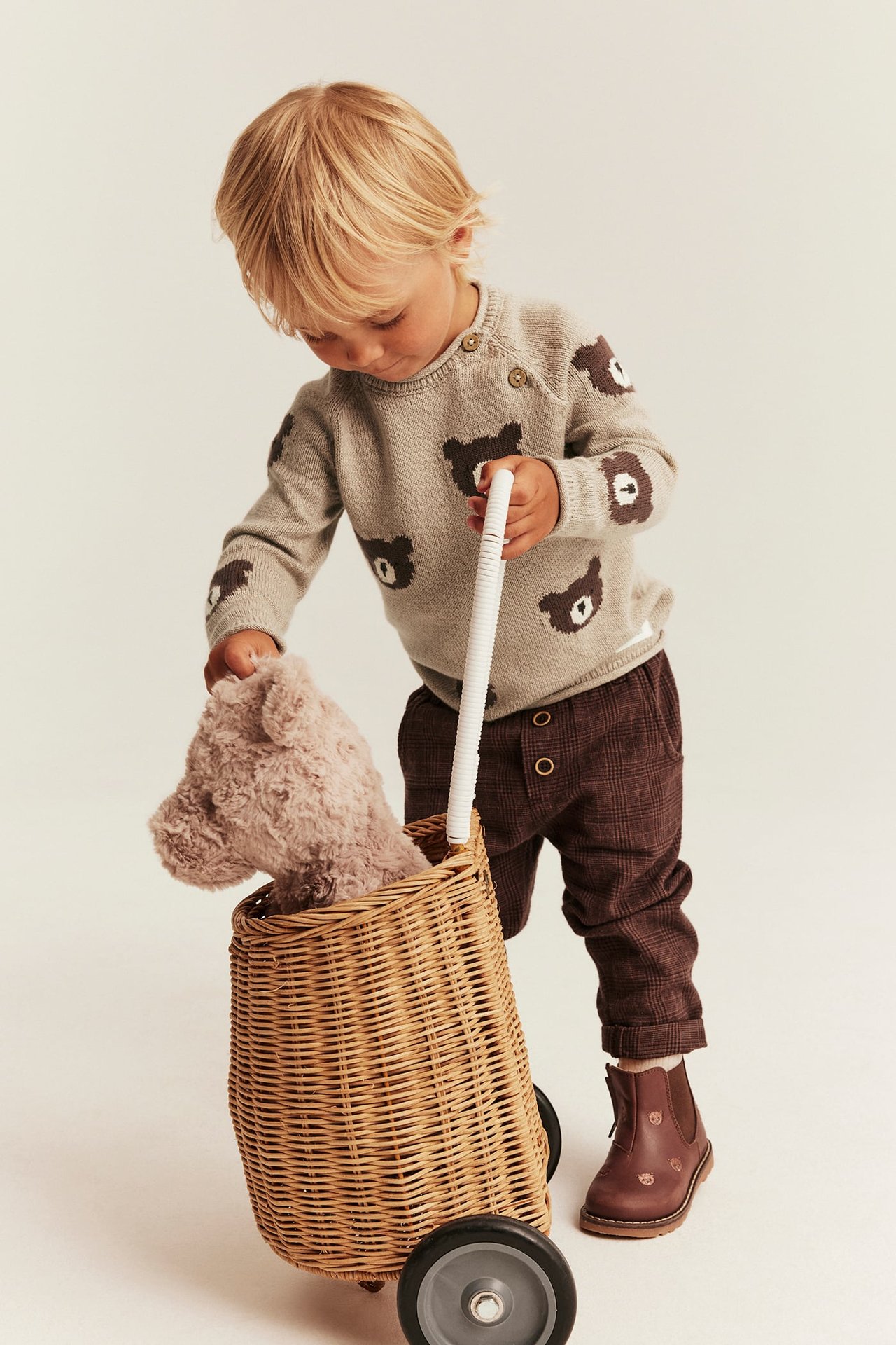 Pullover mit Bären