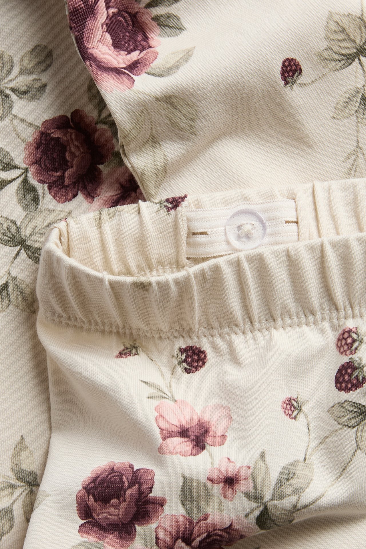 Floral leggings with lace ruffle