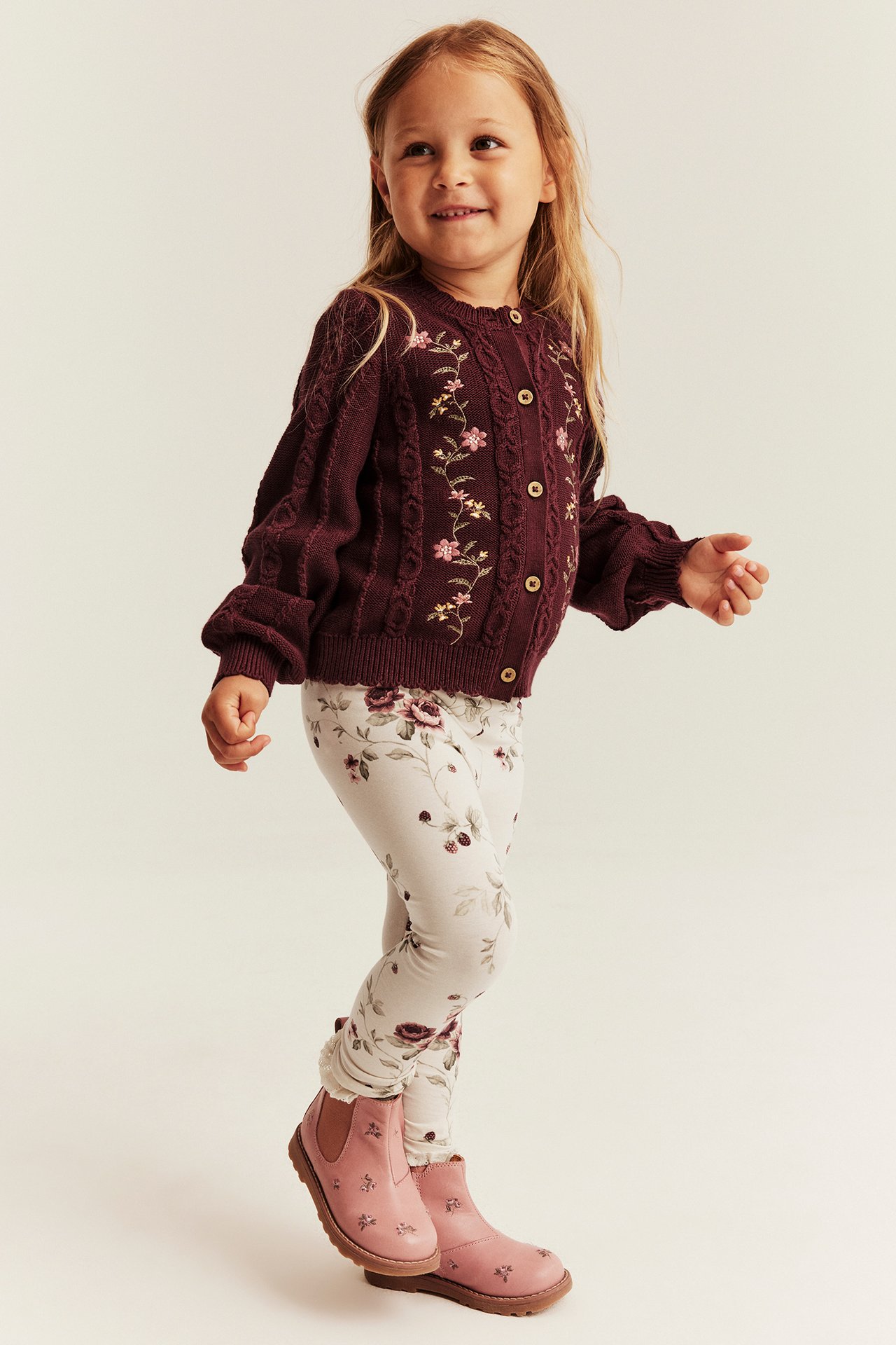Floral leggings with lace ruffle
