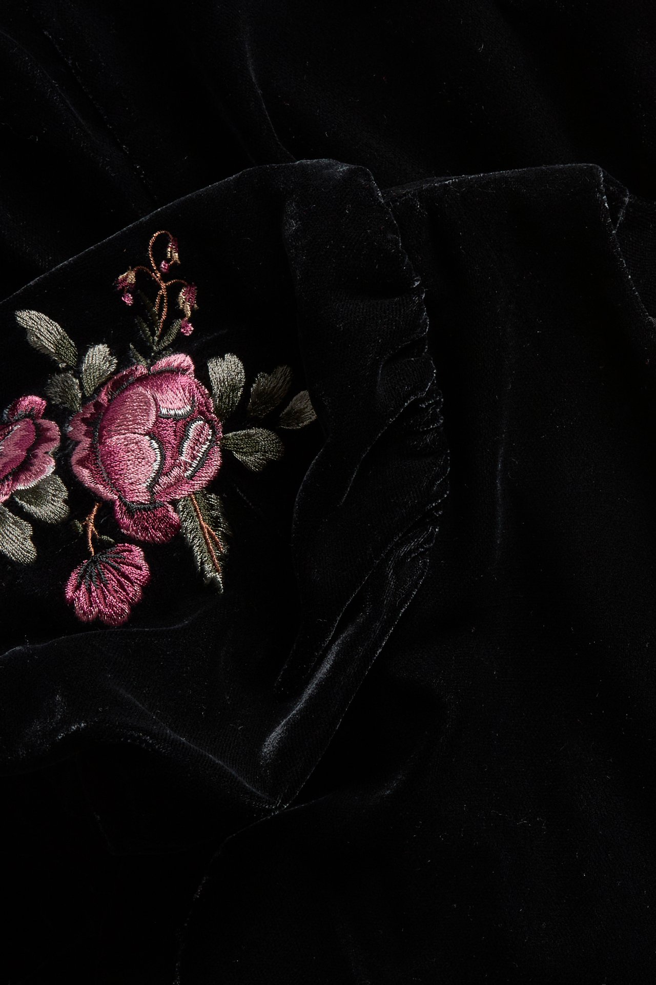 Samtkleid mit Stickerei - Schwarz - 4