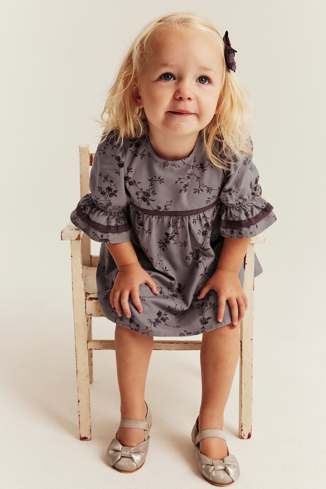915355 - Helllila - 1