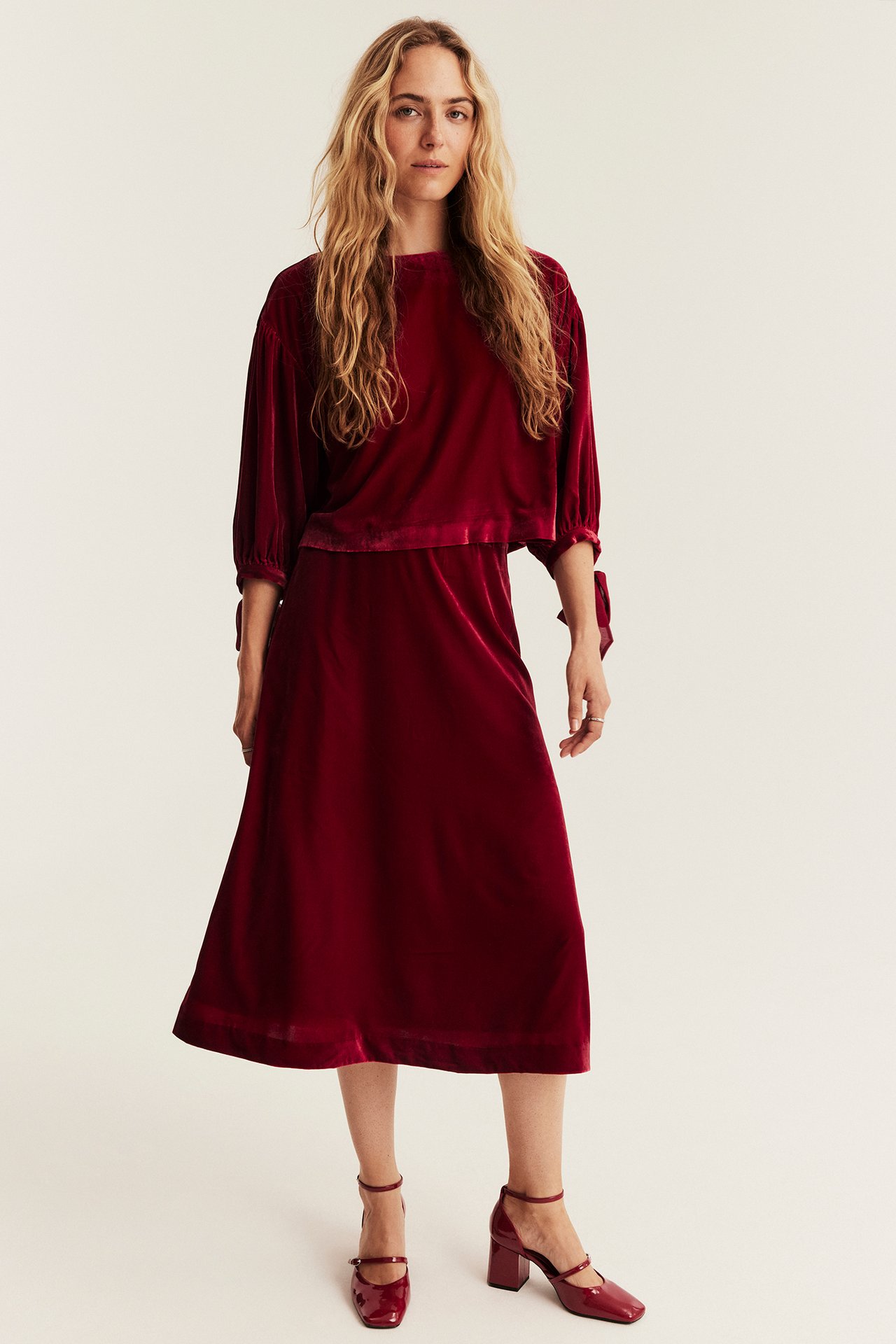 Velvet blouse Newbie Woman