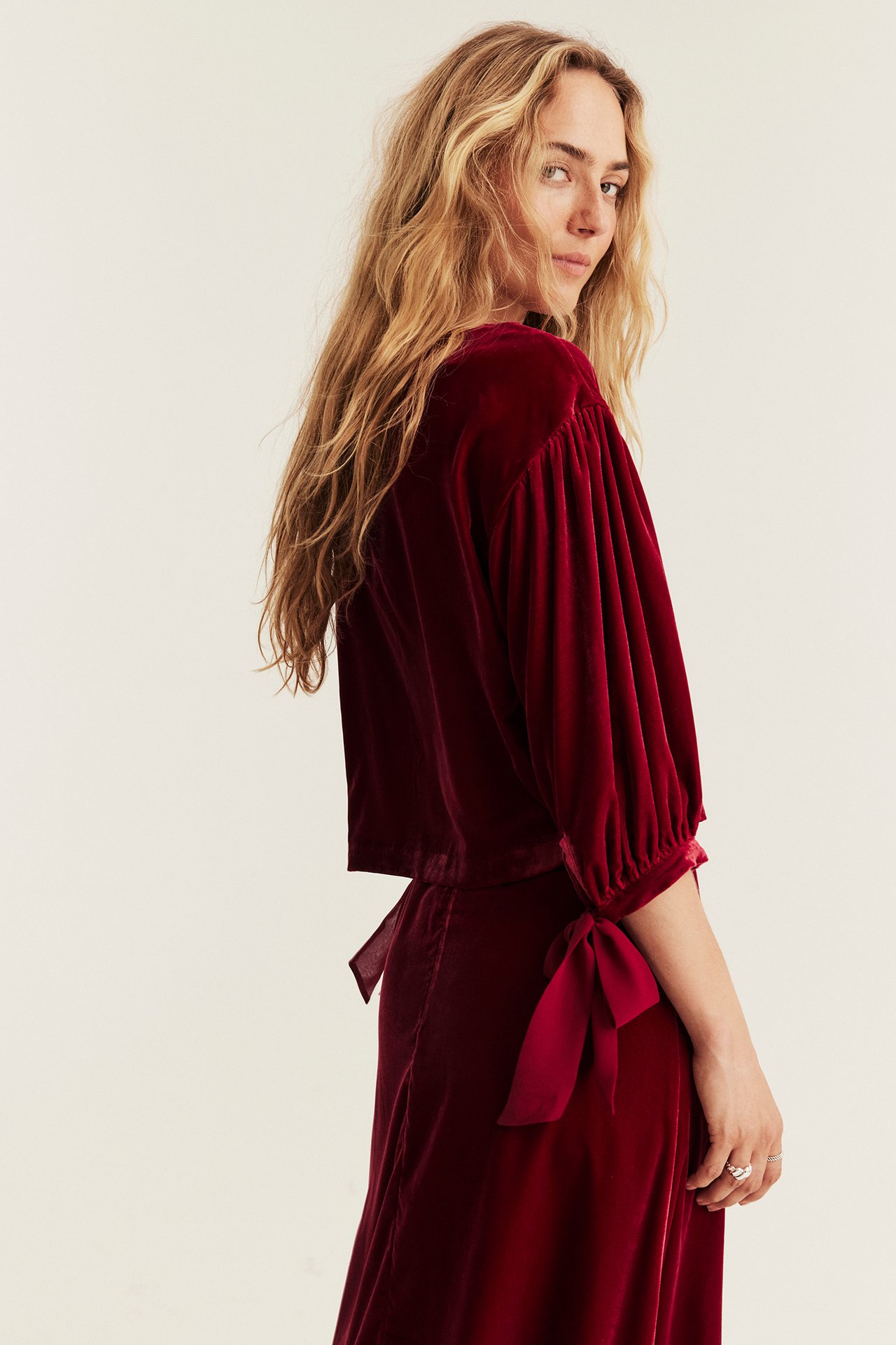 Velvet blouse Newbie Woman