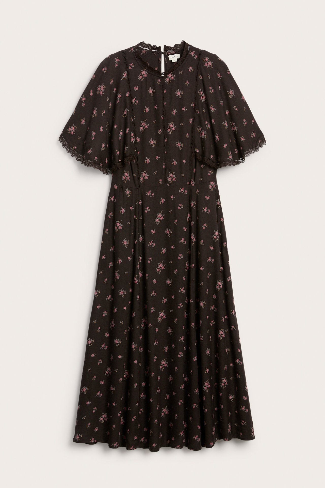 Vorderansicht dunkel geblümtes Damen-Midikleid mit rosa Muster, kurzen Flügelärmeln und hohem Rüschenhals.