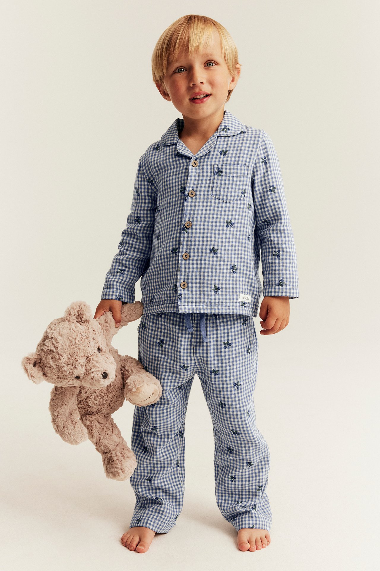 Gemusterter Pyjama